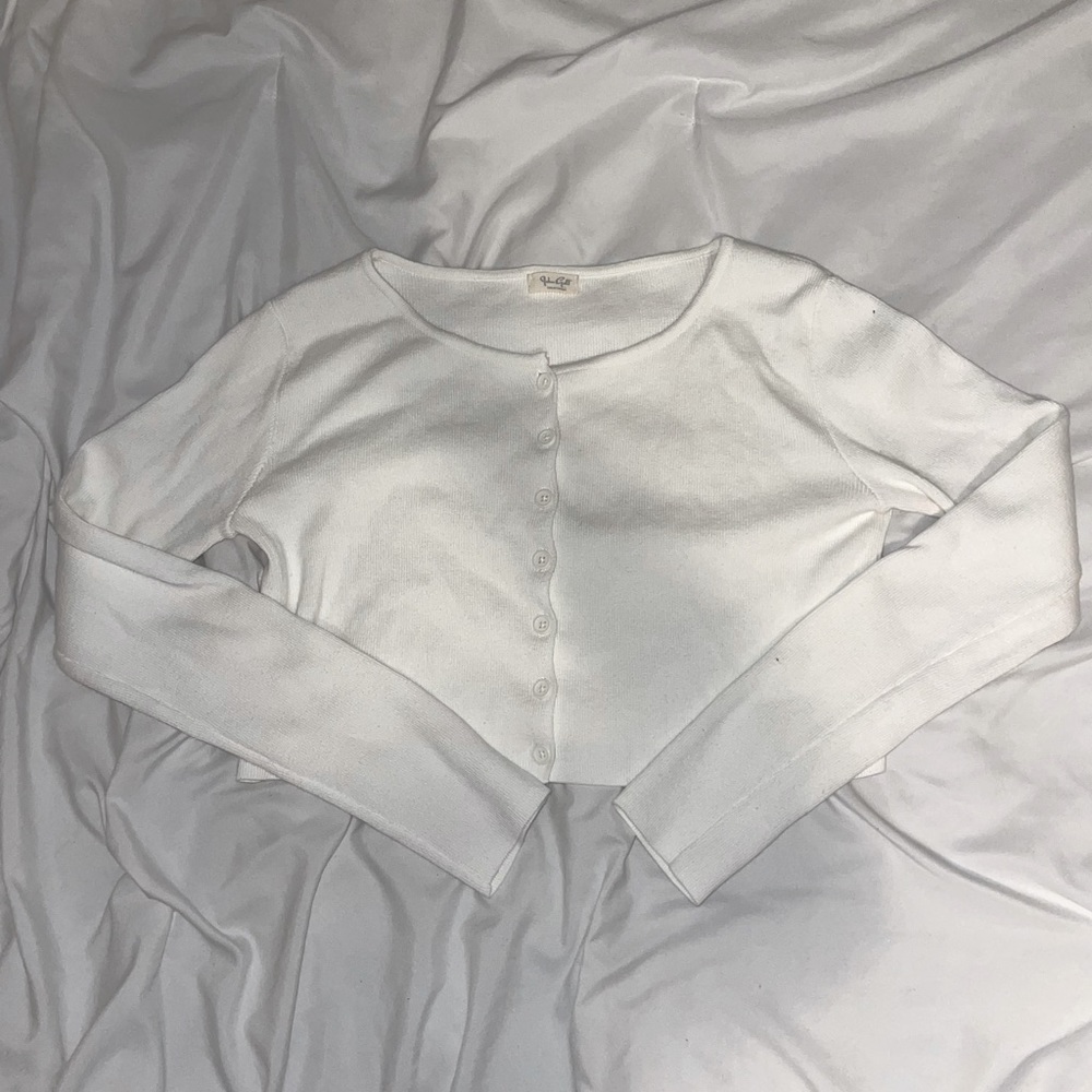 Brandy Melville white sweater